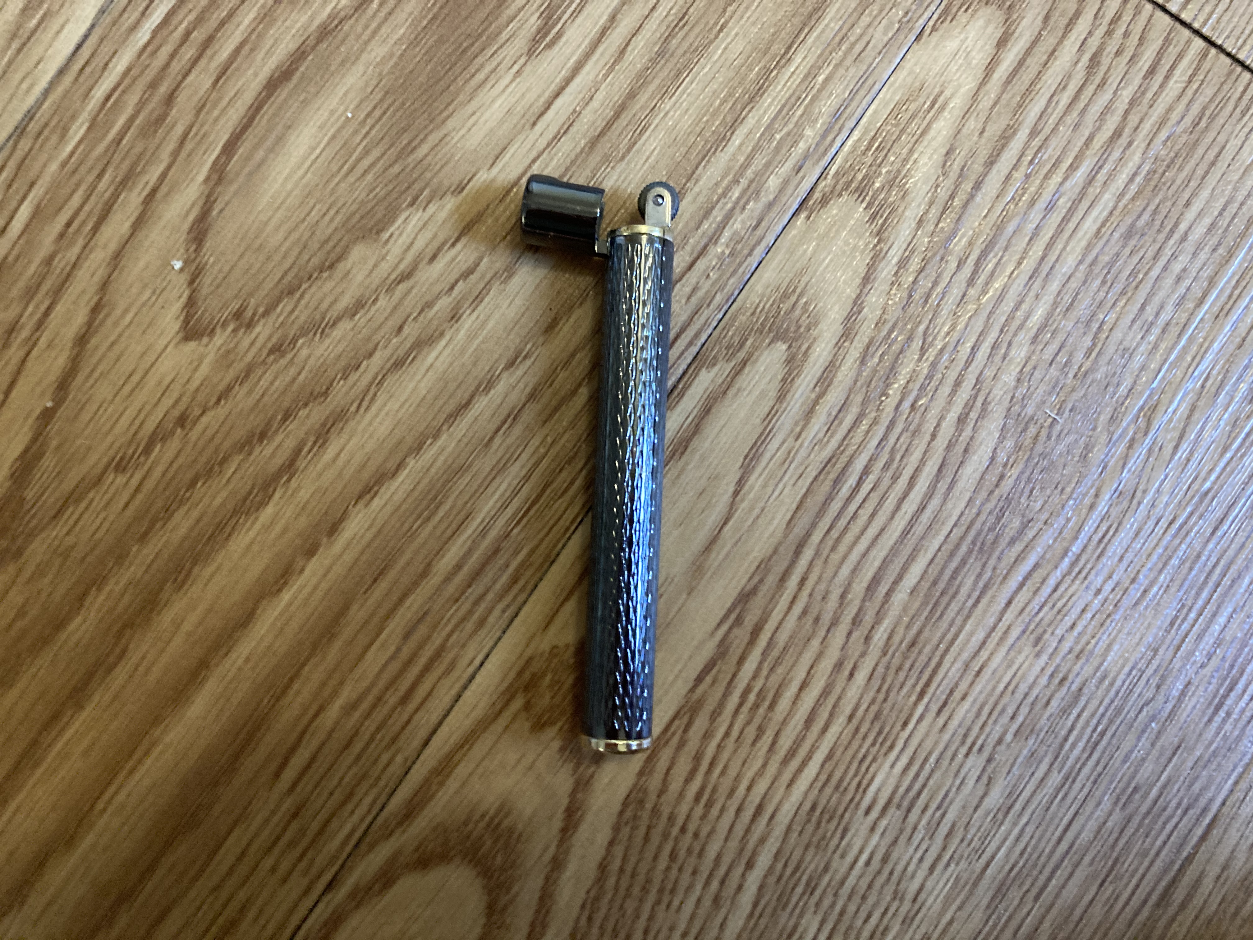 Tiny lighter
