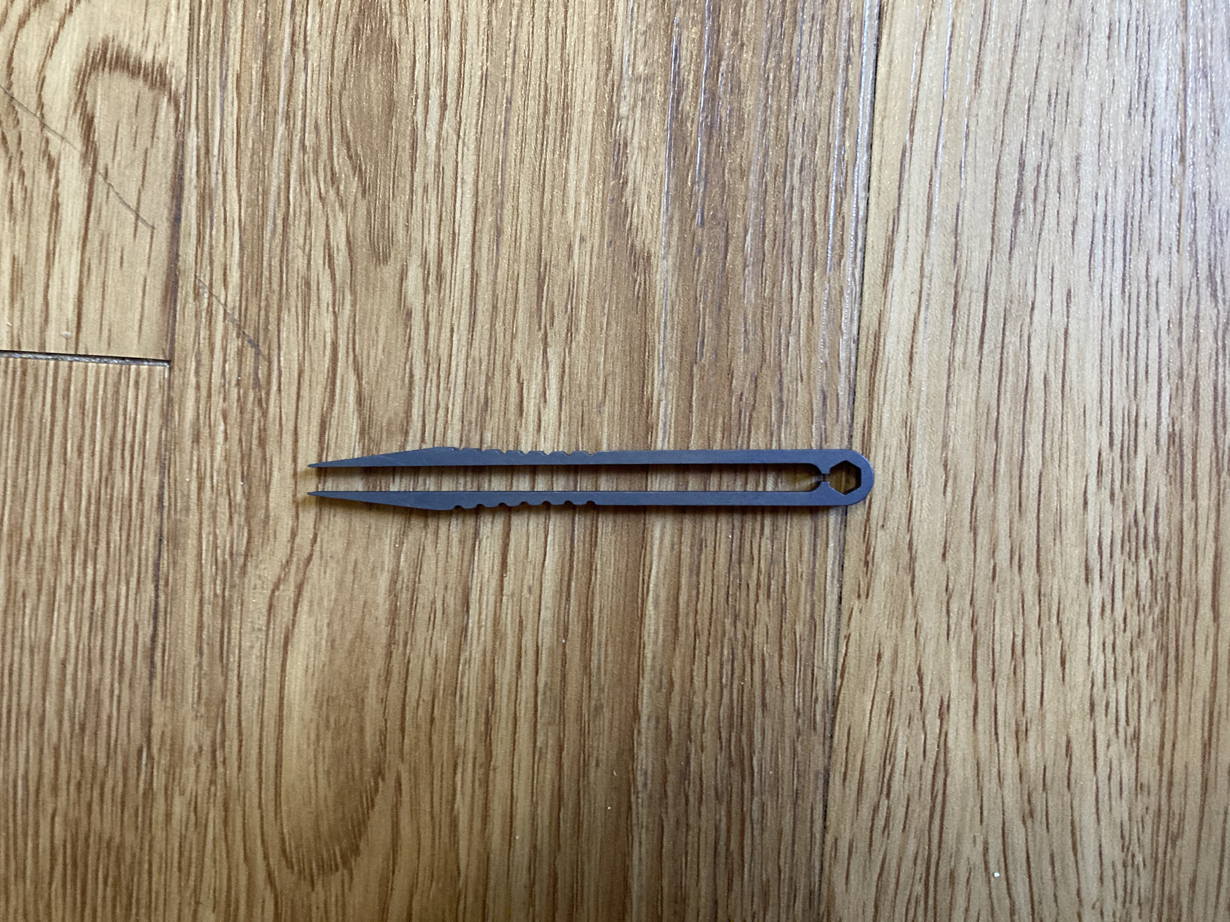 Tiny tweezers